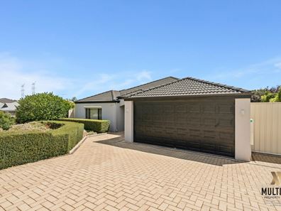 31 Thomas Street , South Lake WA 6164
