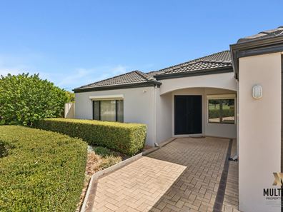 31 Thomas Street , South Lake WA 6164