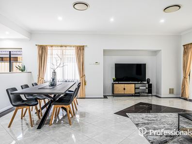 81A Central Road, Rossmoyne WA 6148