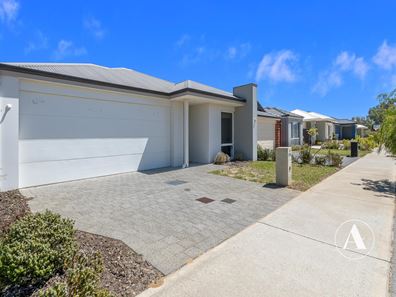 33 Glenlossie Avenue, Haynes WA 6112