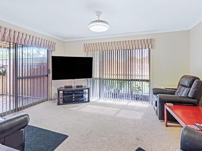 2/10 Birchley Road, Coodanup WA 6210