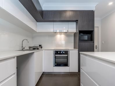 9/180 Bartram Road, Atwell WA 6164