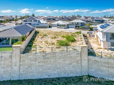 7 Seascape Road, Jindalee WA 6036
