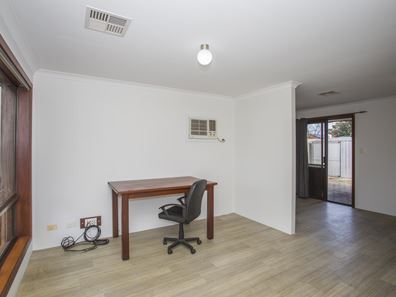 60 Lewis Jones Cross, Stratton WA 6056