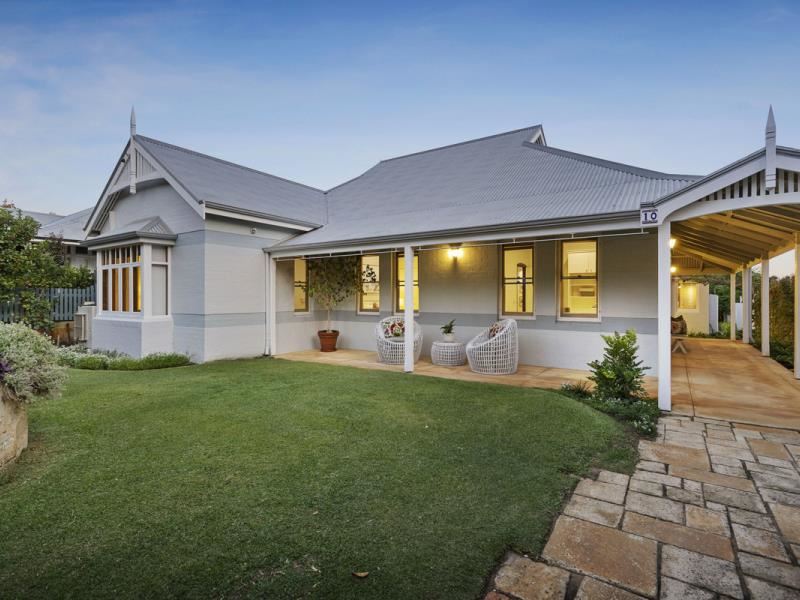 10 Thomson Road, Claremont