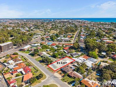 14 Burley Street, Mandurah WA 6210
