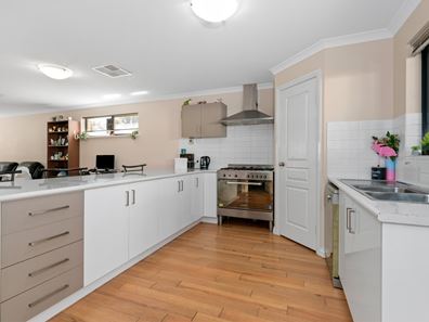2/5 Rule Court, Somerville WA 6430