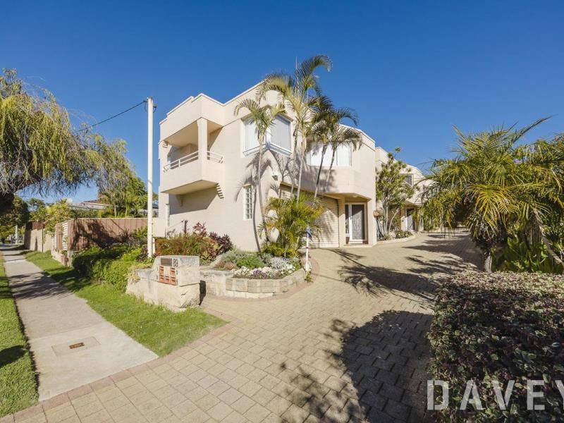 2/89 Calais Road, Scarborough WA 6019