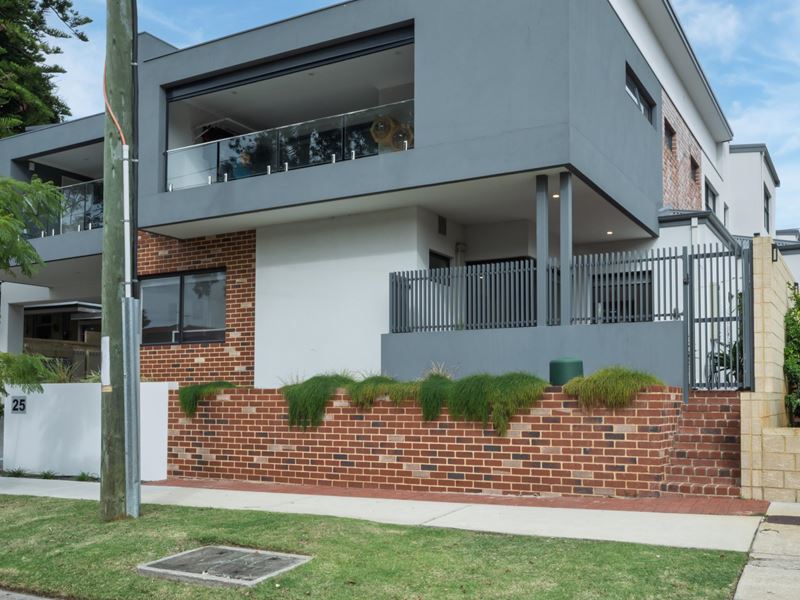 1/25 Eighth Avenue, Maylands WA 6051