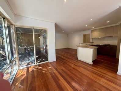 23A Macrae Road, Applecross WA 6153