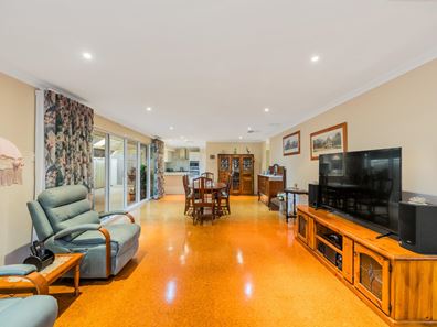 6A William Street, Rockingham WA 6168