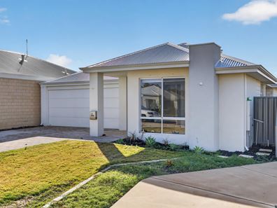 47 Carinata Crescent, Byford WA 6122