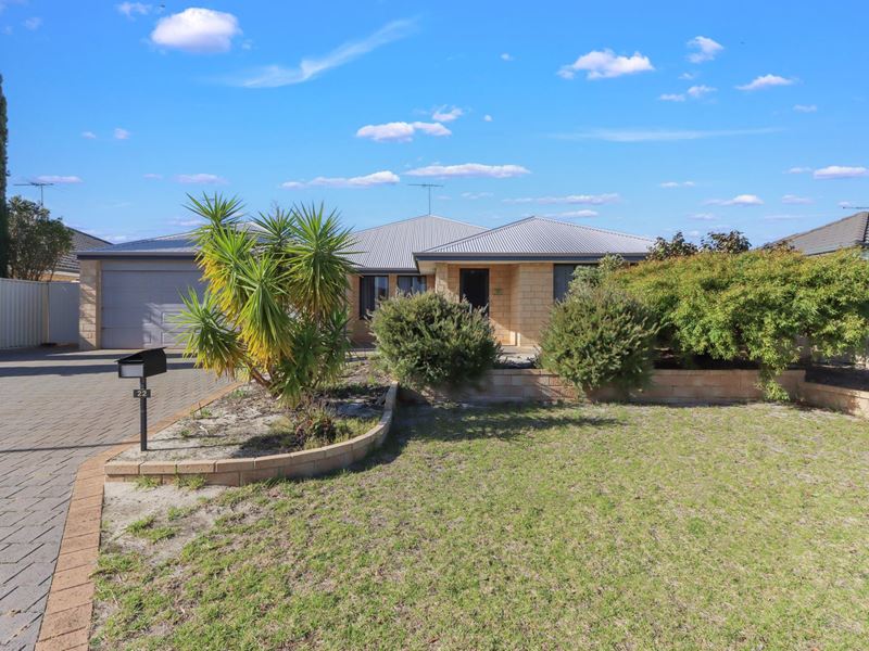 22 Naturaliste Drive, Pinjarra WA 6208