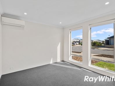 2/5 Glenayle Road, Golden Bay WA 6174