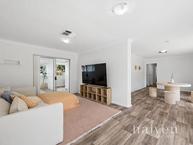 16 CRESSIDA WAY, Camillo WA 6111