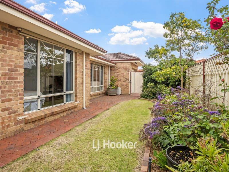 24A Butcherbird Court, Eaton WA 6232