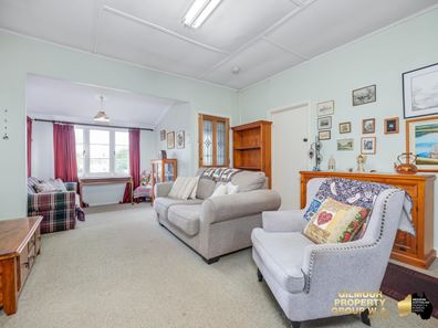 82 Forrest Street, Northam WA 6401