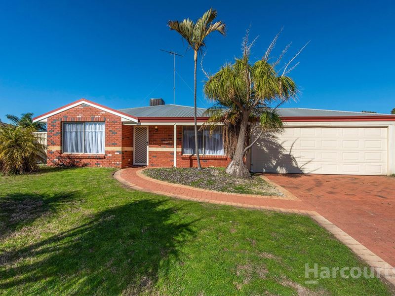 26 Floribunda Avenue, Halls Head WA 6210