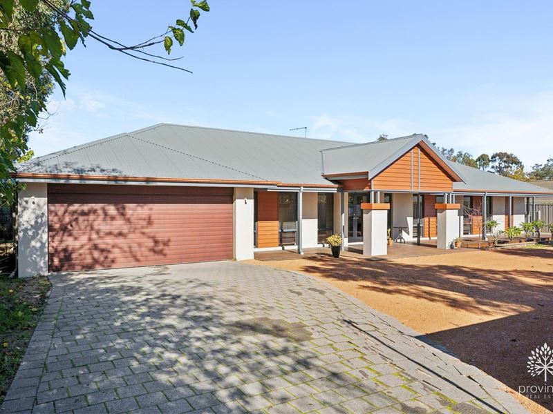 35 Recreation Road, Kalamunda WA 6076