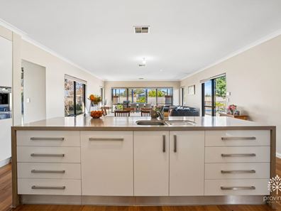 35 Recreation Road, Kalamunda WA 6076