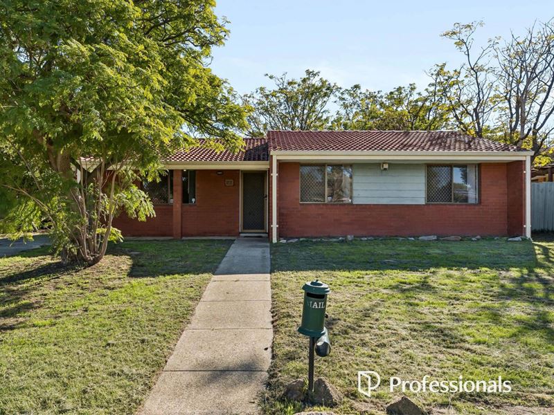 23 Mallow Way, Forrestfield WA 6058