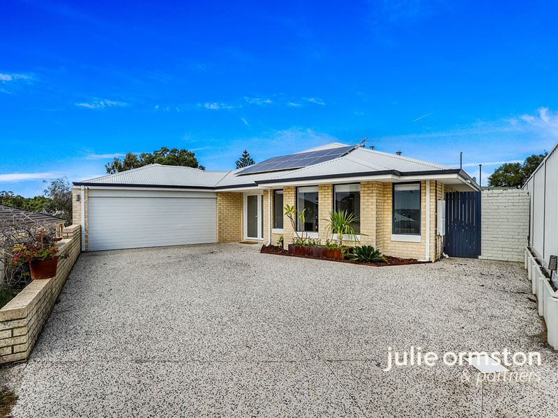 27 Robertson Court, Kingsley WA 6026