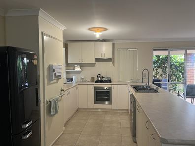 12A Derek Road, Coodanup WA 6210