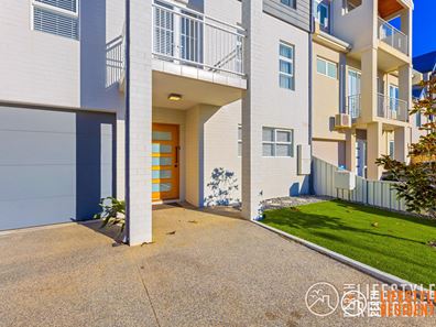 29 Toulon Circle, Mindarie WA 6030