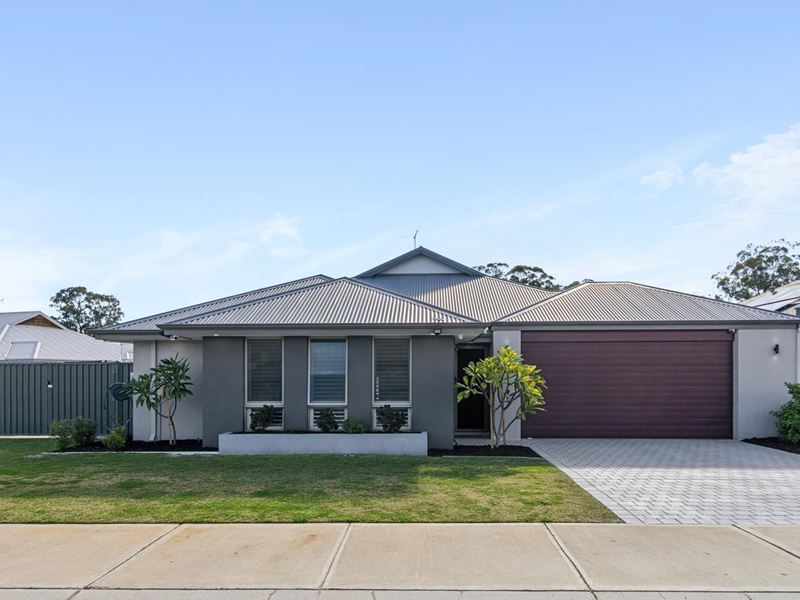 16 Pebley Way, Aveley WA 6069