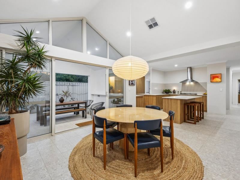 8 Wyndham Way, Yokine