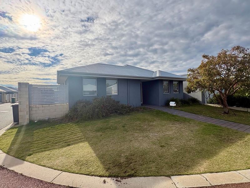 6 Moonlight Court, Huntingdale