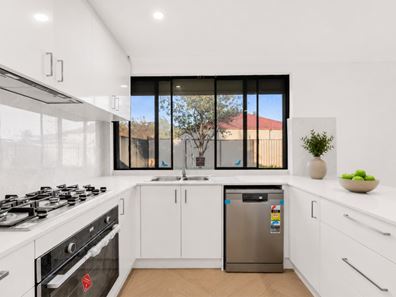 39 Bottlebrush Drive, Morley WA 6062