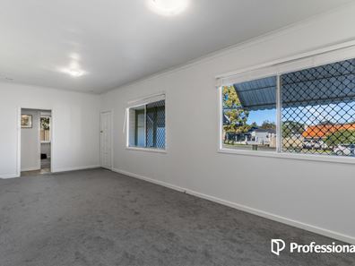 36 Hillsborough Drive, Nollamara WA 6061