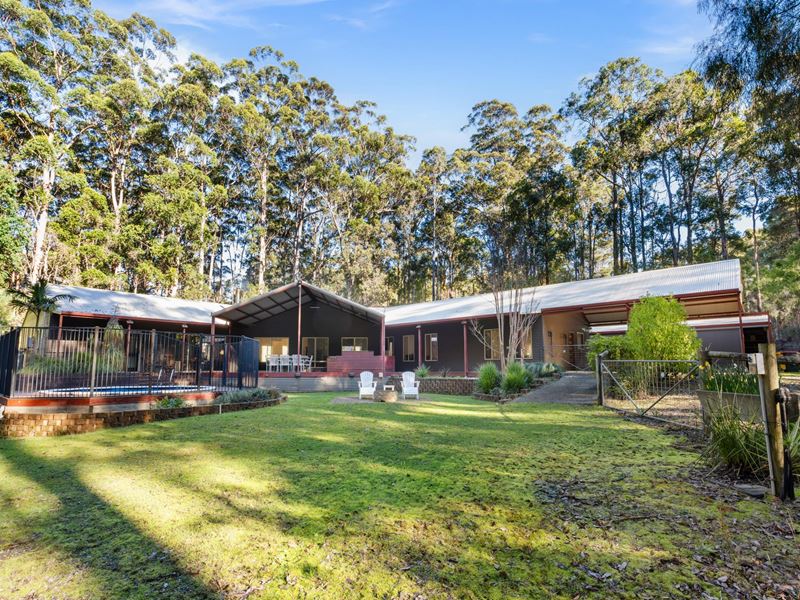 138 Plackett Drive, Pemberton WA 6260