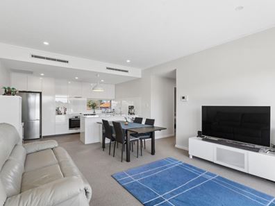 3/32 Whatley Crescent, Mount Lawley WA 6050