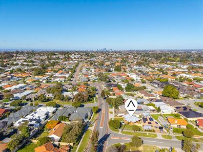 13 Stroughton Road, Westminster WA 6061