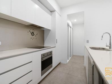 34/8 Hawksburn Road, Rivervale WA 6103