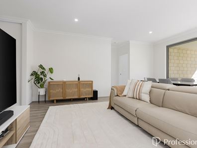 17 Balmain Loop, Harrisdale WA 6112