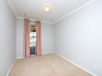 22 Macedon Place, Craigie WA 6025