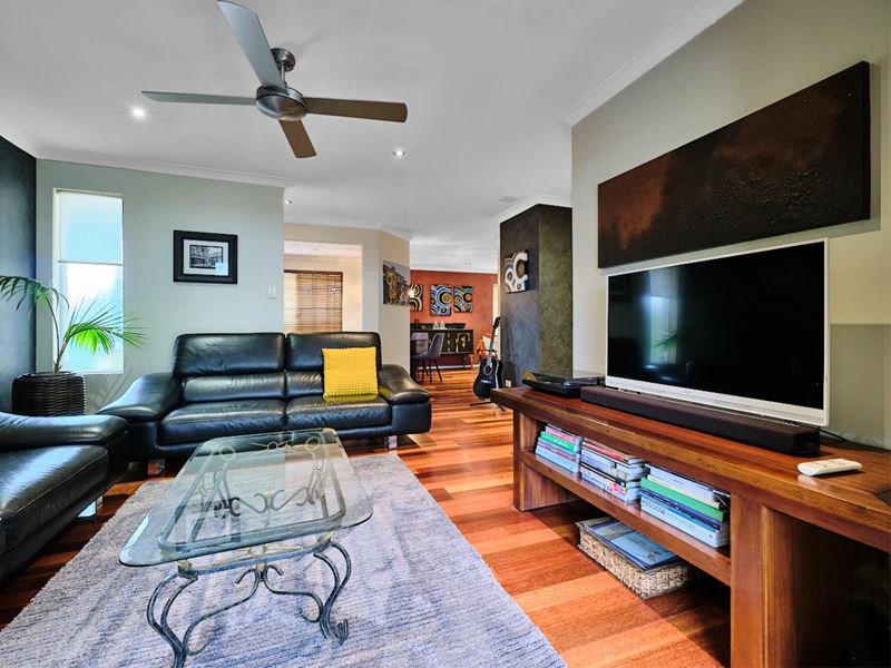 2/7 Short Street, Joondanna