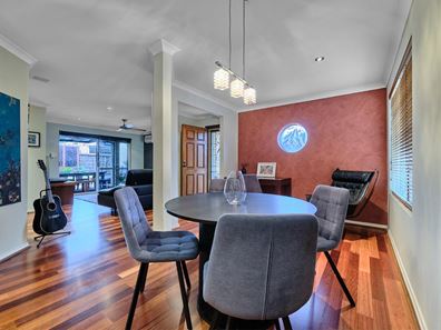 2/7 Short Street, Joondanna WA 6060