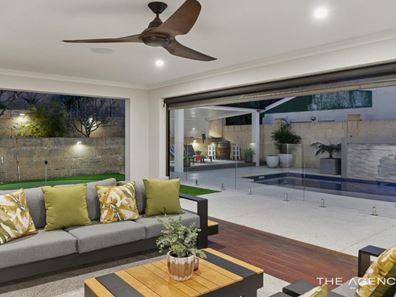 28 Gloucester Avenue, Shoalwater WA 6169