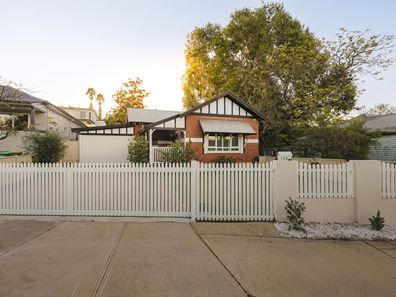 164 Railway Parade, Bayswater WA 6053