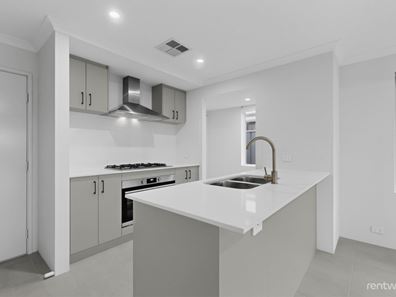 13 Drummoyne St, Baldivis WA 6171