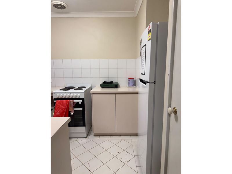 9/4 Ochiltree Street, Somerville