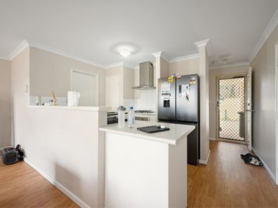 367C Railway Avenue, Armadale WA 6112