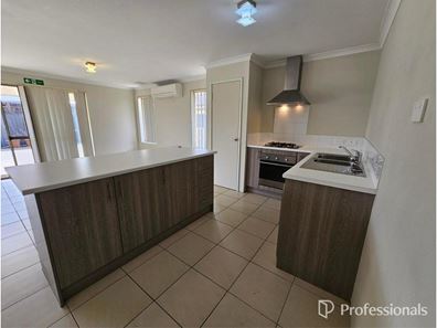 327A Westfield Road, Seville Grove WA 6112