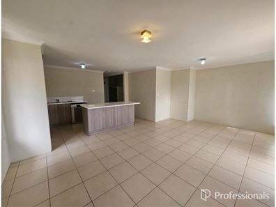 327A Westfield Road, Seville Grove WA 6112