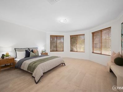 5 Sulphur Cove, Stratton WA 6056