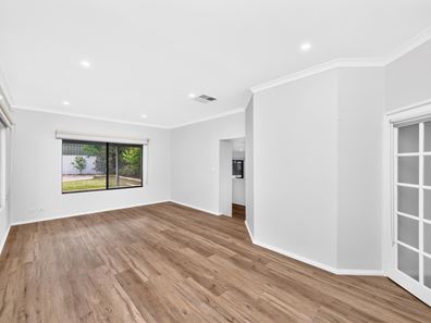 8 Nyanda Rise, Jane Brook WA 6056